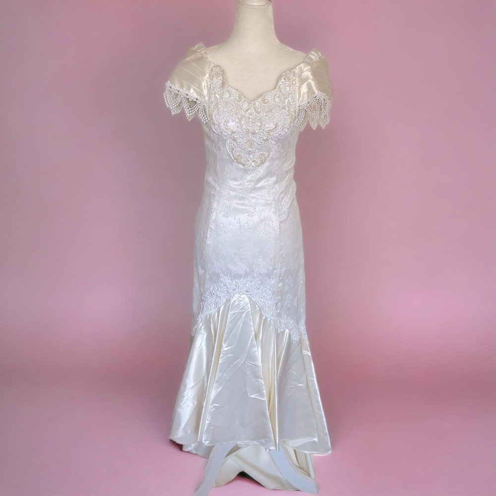 Jessica McClintock vintage wedding dress 🤍🕊️